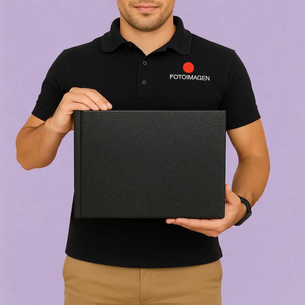 Fotolibro 28x20 Tapa Simil Cuero Negra Dura de Hojas Flexibles