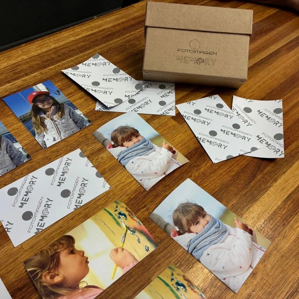 Juego de Memory de 12 fotos con caja